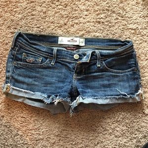 Women’s Size 0 Hollister Low Rise Shorts